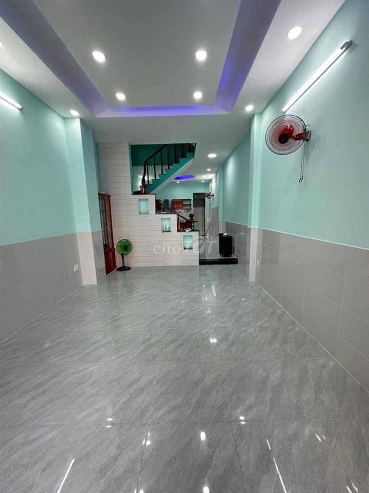 NHÀ ĐẸP [ 4 x 17] 3 lầu sân thượng(5PN,5WC) ,KHU GÒ XOÀI ,BÌNH TÂN