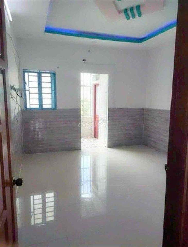 NHÀ  Xưởng [ 6 x 30 ] 1 lửng KHU ẤP CHIẾN LỰỢC GIÁP TÂN PHÚ