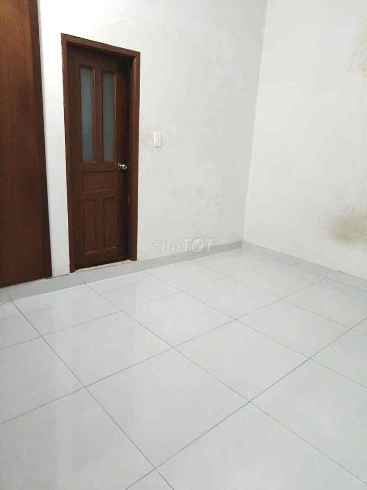 Nhà [ 5,5 x 15]  1 lầu ( 3PN,2WC) —ẤP CHIẾN LƯỢC —CHỢ GÒ XOÀI