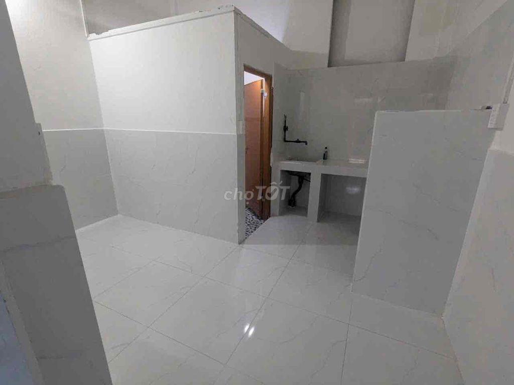Nhà rẻ 6tr ( 4x 13) 1 lửng mới ken ,hẻm 4,5m ,AO ĐÔI —MÃ LÒ
