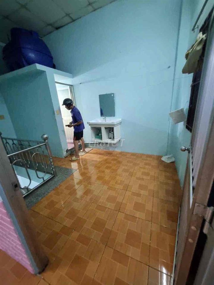 NHÀ  6 triệu[ 4,5m x 10]   ,1 lửng ,MÃ LÒ —LÊ VĂN QUỚI