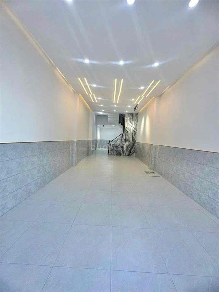 NHÀ MÃ LÒ [ 4x 16 ] 1 lầu ( 3PN,2WC) OTÔ NGỦ TRONG NHÀ,