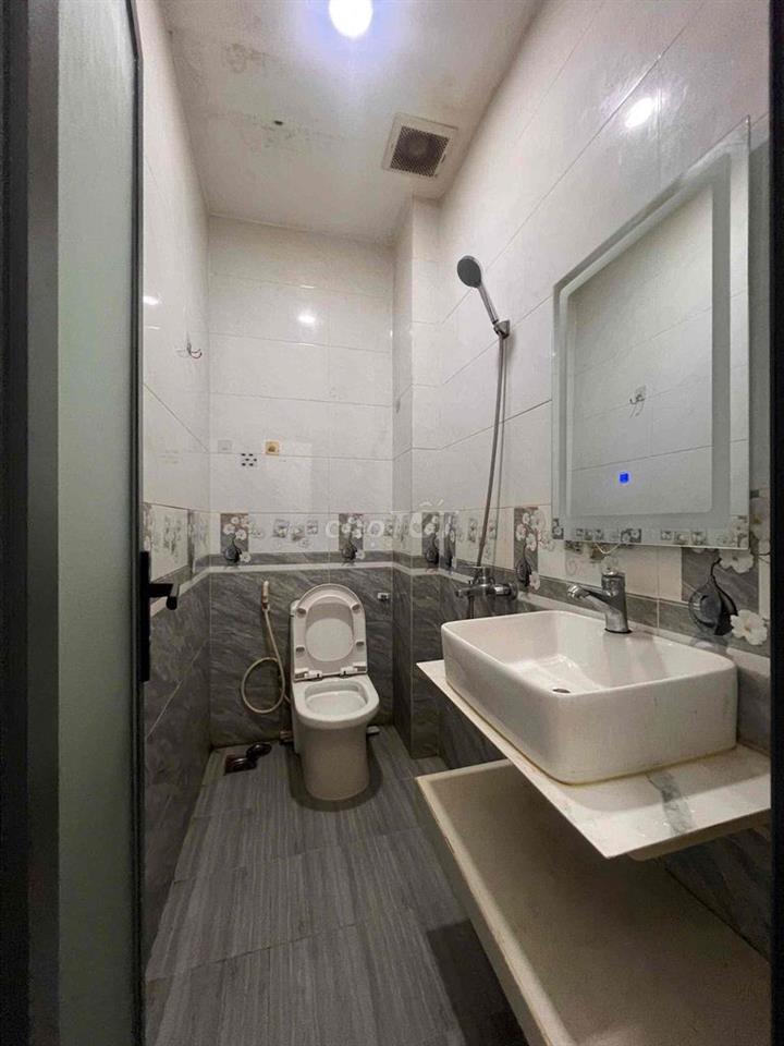 NHÀ ĐẸP [ 4 x 12] 1 lầu (2PN,2WC) CHIẾN LƯỢC ,BINH TÂN