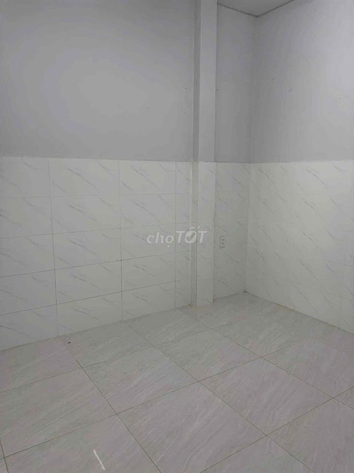 NHÀ [ 4,5 x 18] 1 lầu (2PN,2WC) —HẺM 7M THÔNG ,THOẠO NGỌC HẦU
