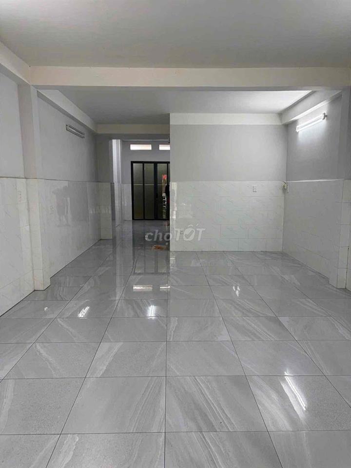 NHÀ [ 4,5 x 18] 1 lầu (2PN,2WC) —HẺM 7M THÔNG ,THOẠO NGỌC HẦU