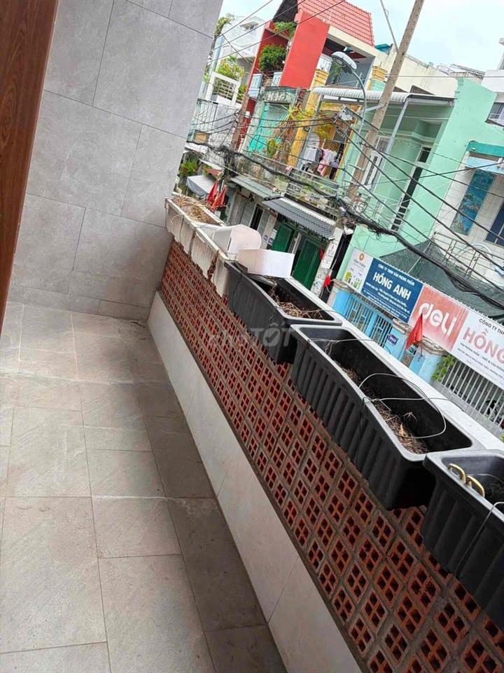 NHÀ [ 4,5 x 18] 1 lầu (2PN,2WC) —HẺM 7M THÔNG ,THOẠO NGỌC HẦU