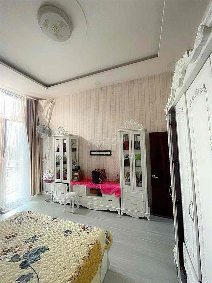 NHÀ [ 4 x 11] 2 lầu (3PN,2WC) HẺM OTO —HƯƠNG LỘ 2 —TÂY LÂN,BÌNH TÂN