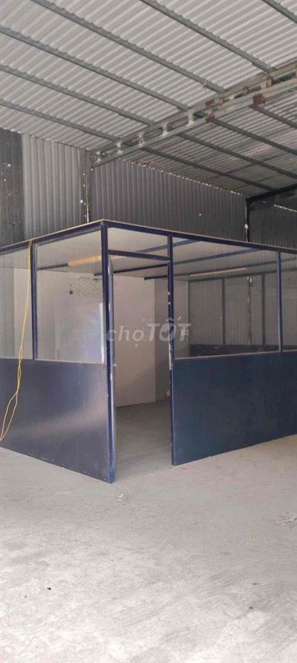 NHÀ KHO XƯỞNG XE CÔNG 40F (10x 40) CÓ 3 PHA,KHU MÃ LÒ