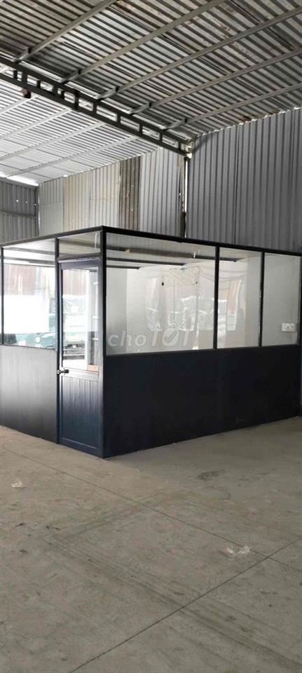 NHÀ KHO XƯỞNG XE CÔNG 40F (10x 40) CÓ 3 PHA,KHU MÃ LÒ