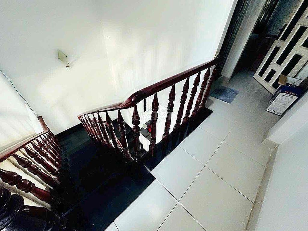 NHÀ MTKD  [ 4 x 21 ] 1 lửng  2PN-1WC ,Đường Lê văn Quới ,bình tân