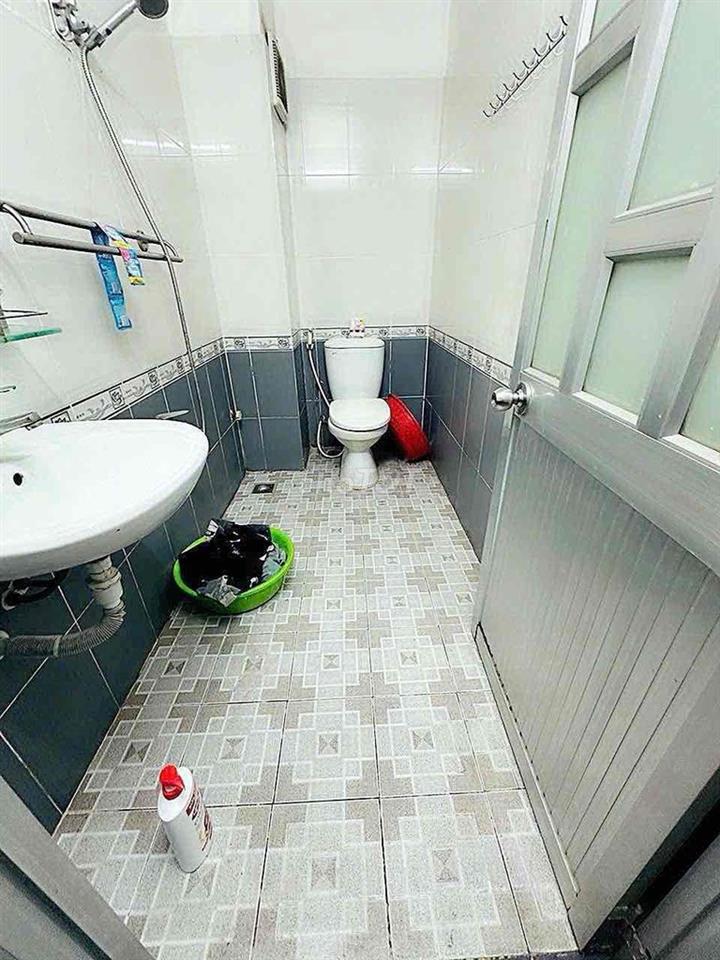 NHÀ MTKD  [ 4 x 21 ] 1 lửng  2PN-1WC ,Đường Lê văn Quới ,bình tân