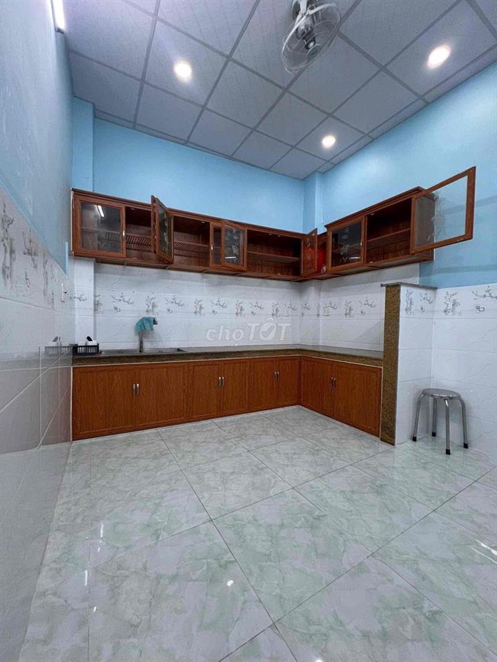NHÀ [ 3 ,5 x 10] 1 lầu 2PN 1 WC—PHẠM VĂN CHÍ —p.4.Q.6