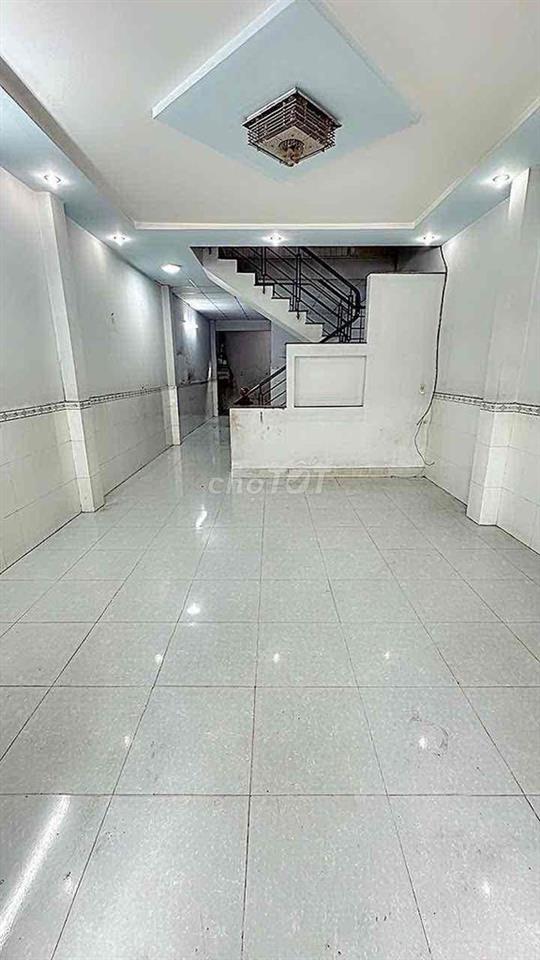 NHÀ [ 4,5 x 18] 1 lầu 2PN,2WC ,hẻm 5m thông ,LK 5-6 ,Bình Tân