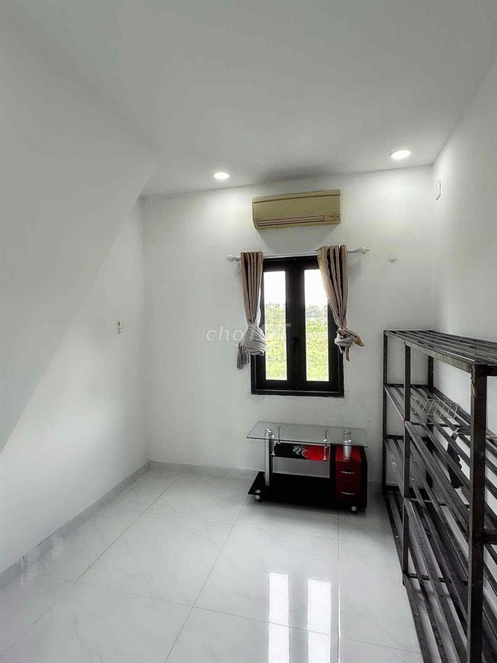 NHÀ ĐẸP [ 4 ❌11 ]  2 lầu 3PN-2WC—QUỐC LỘ 1A -GIÁP HƯƠNG LỘ 2