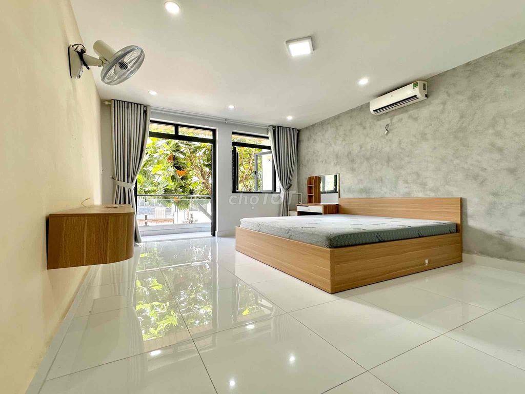 Ban công Tên Lửa - Aeon Bình Tân