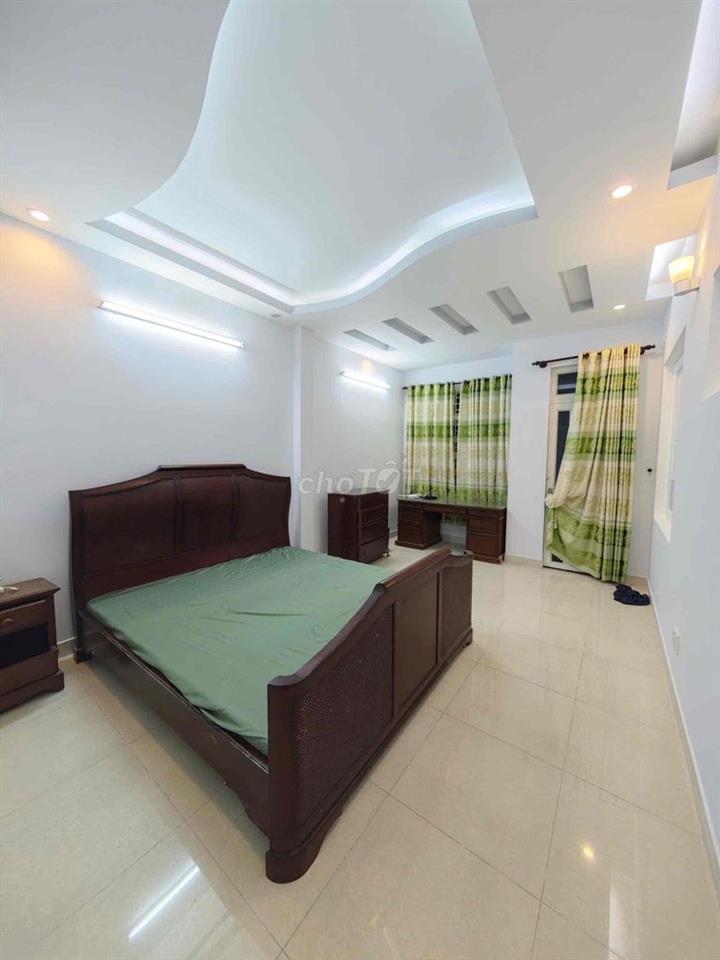 CHO THUÊ NHÀ- FULL NỘI THẤT- 4x17m- 4PN + 3WC- CXPLA,Q6- 15 TR ( TL)