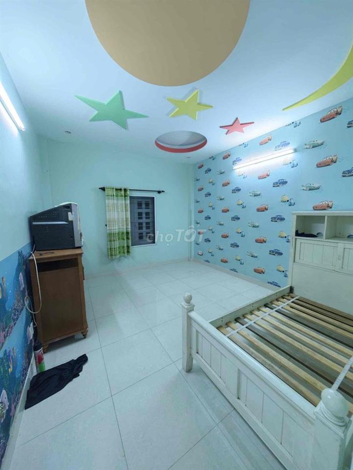 CHO THUÊ NHÀ- FULL NỘI THẤT- 4x17m- 4PN + 3WC- CXPLA,Q6- 15 TR ( TL)