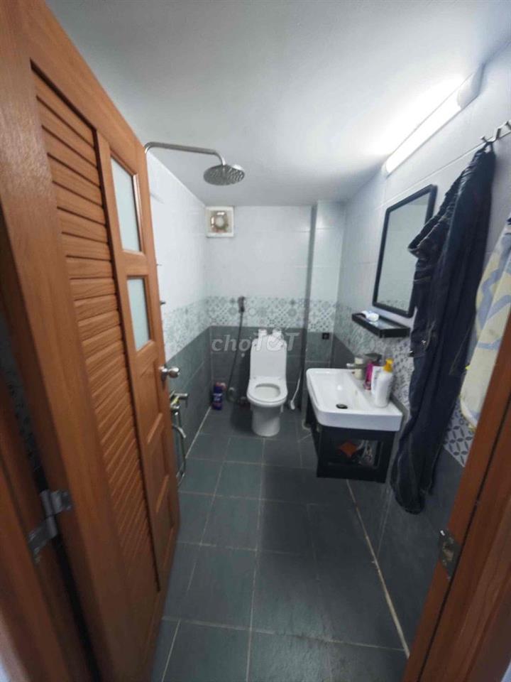 CHO THUÊ NHÀ MỚI, ĐẸP- MTNB-48M2- 2PN+3WC- CXPLB,Q6- 11TR(TL)