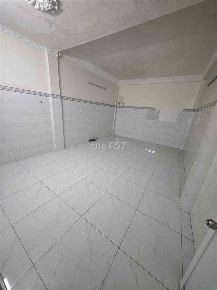 CHO THUÊ NHÀ - MẶT TIỀN KD- 4x20m- 4PN +3WC- BÌNH PHÚ -18TR