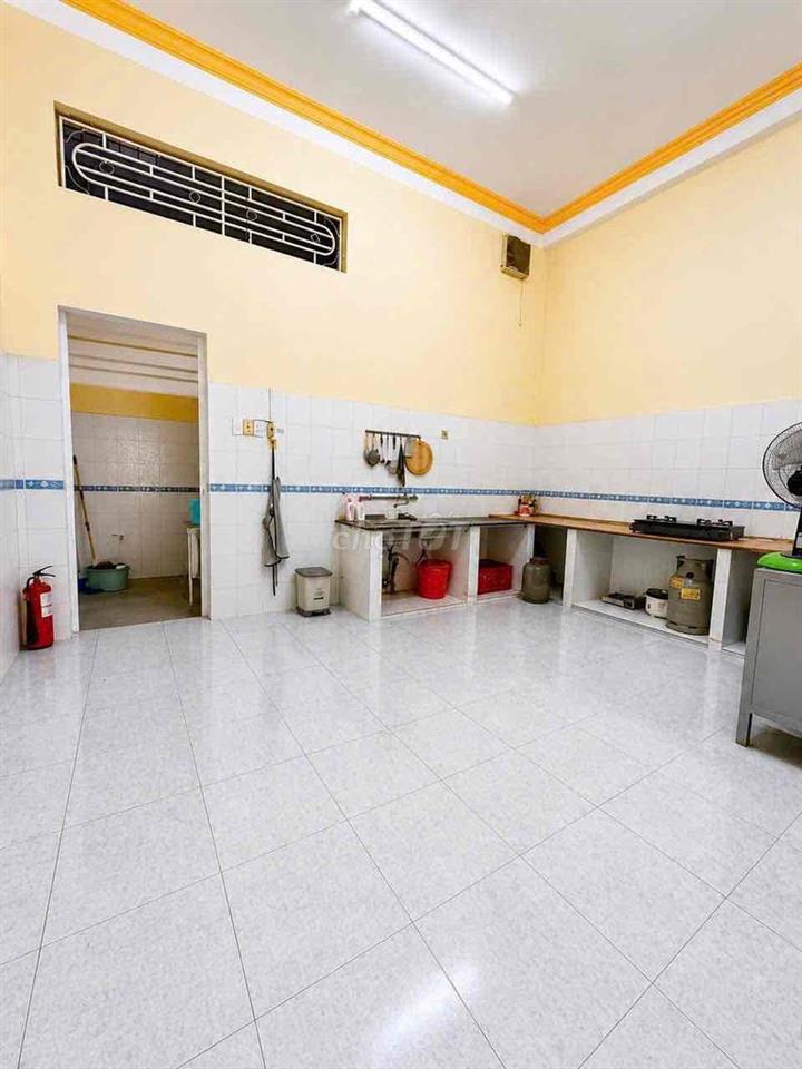 💥 GIÁ RẺ BÈO- CHO THUÊ NHÀ MẶT TIỀN- 3 TẦNG-5x20M- KHU TÊN LỬA- 16TR