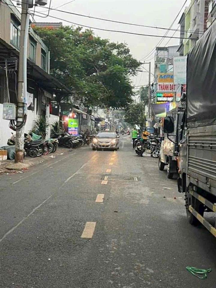 CHO THUÊ NHÀ- 50M2- 2 LẦU+ST- 4PN+3WC- HXH- GẦN AEON TÂN PHÚ-12TR (TL)