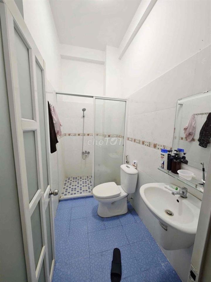CHO THUÊ NHÀ ĐẸP- 4 TẦNG-64M2- 5PN- MTNB- B.PHÚ 2, Q6- 18TR