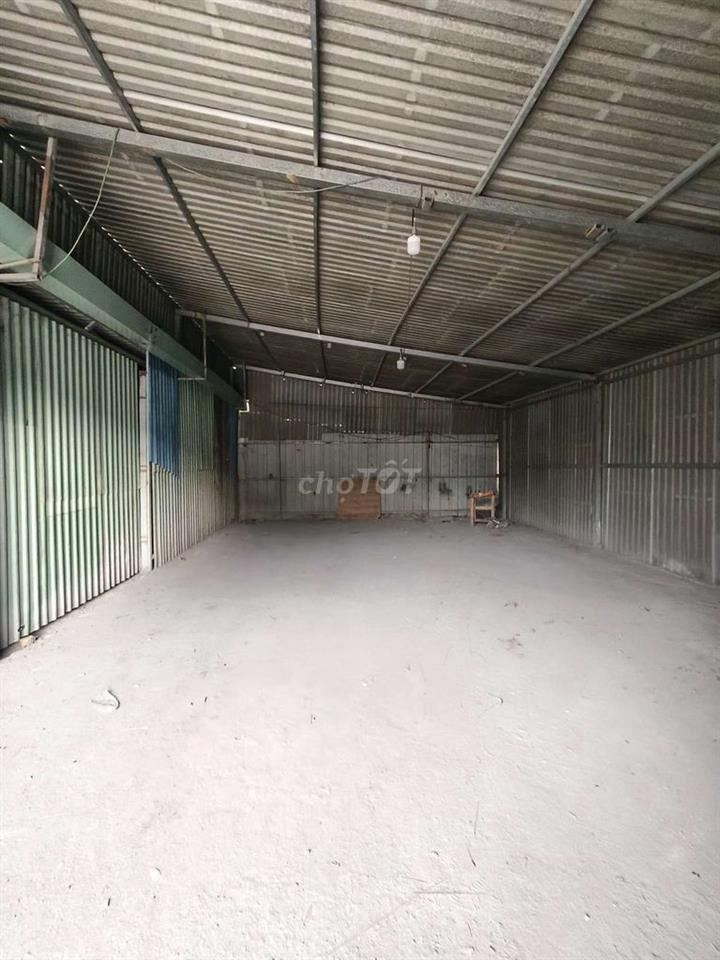 KHO 100M2 MẶT TIỀN ĐƯỜNG NGUYỄN CỬU PHÚ 