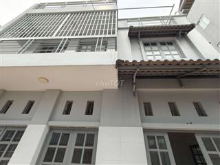 NHÀ 4 PHÒNG DT 4 X 20M HẬU GIANG
