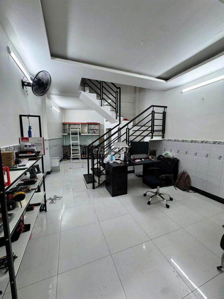 NHÀ 2 PHÒNG FULL NỘI THẤT NGUYỄN VĂN LUÔNG 