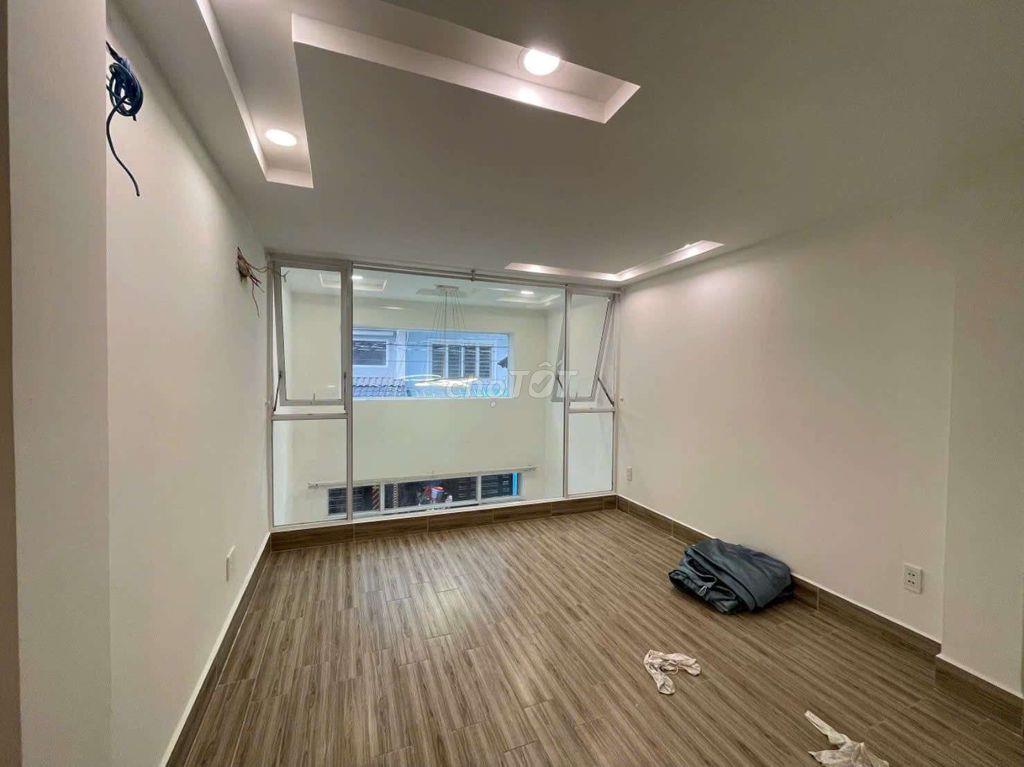 NHÀ 3 PHÒNG MÁY LẠNH 