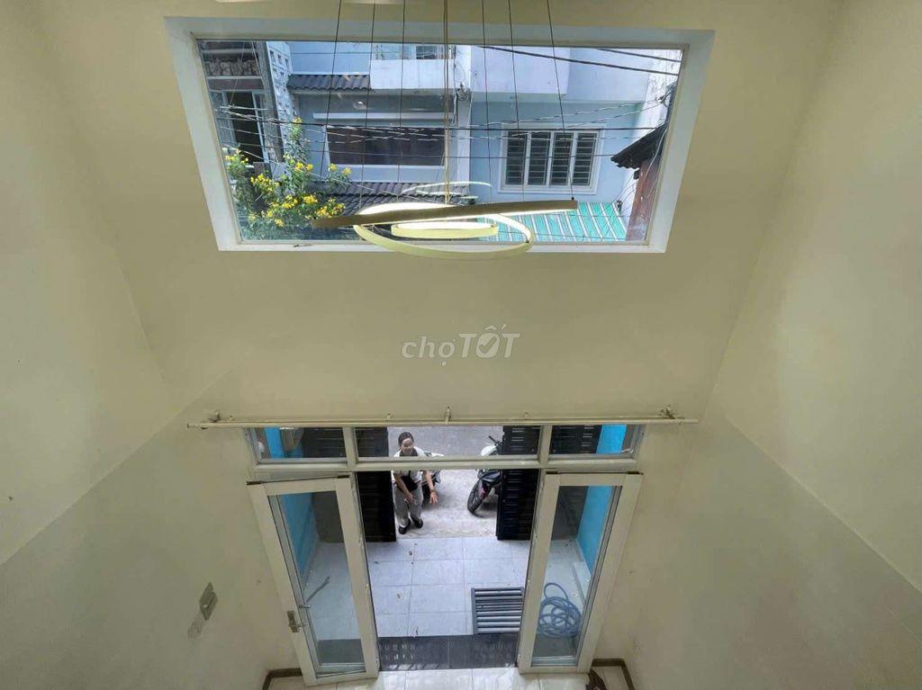 NHÀ 3 PHÒNG MÁY LẠNH 