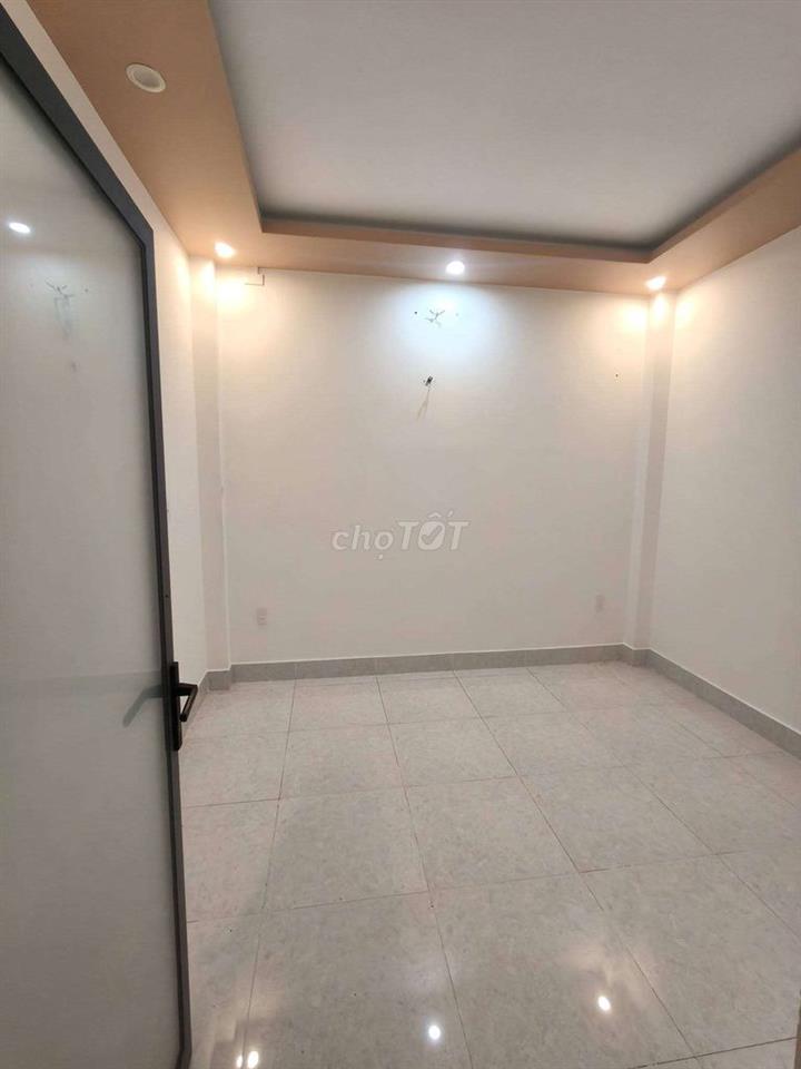 PHÒNG MÁY LẠNH KHU TÊN LỬA 