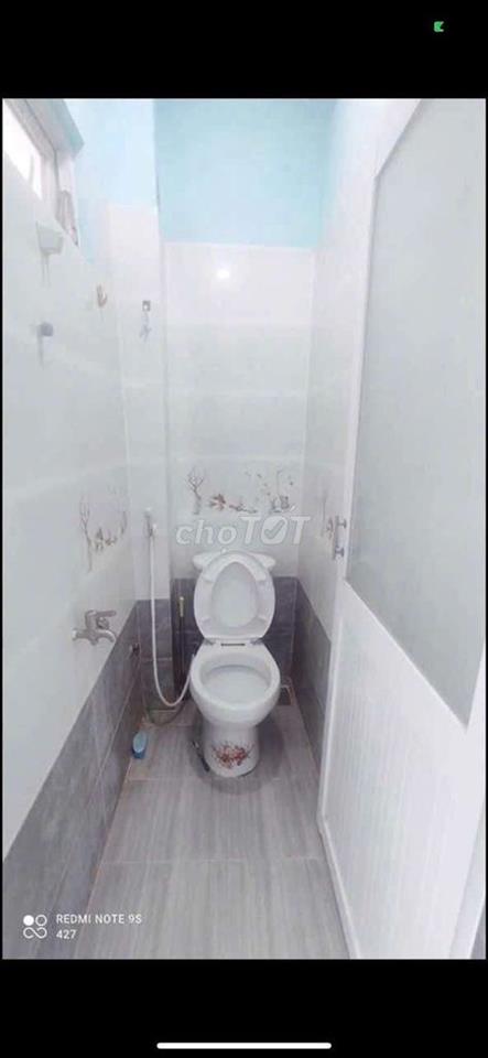 NHÀ 2 PHÒNG MÁY LẠNH 
