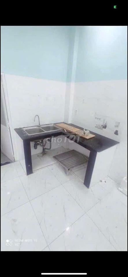 NHÀ 2 PHÒNG MÁY LẠNH 