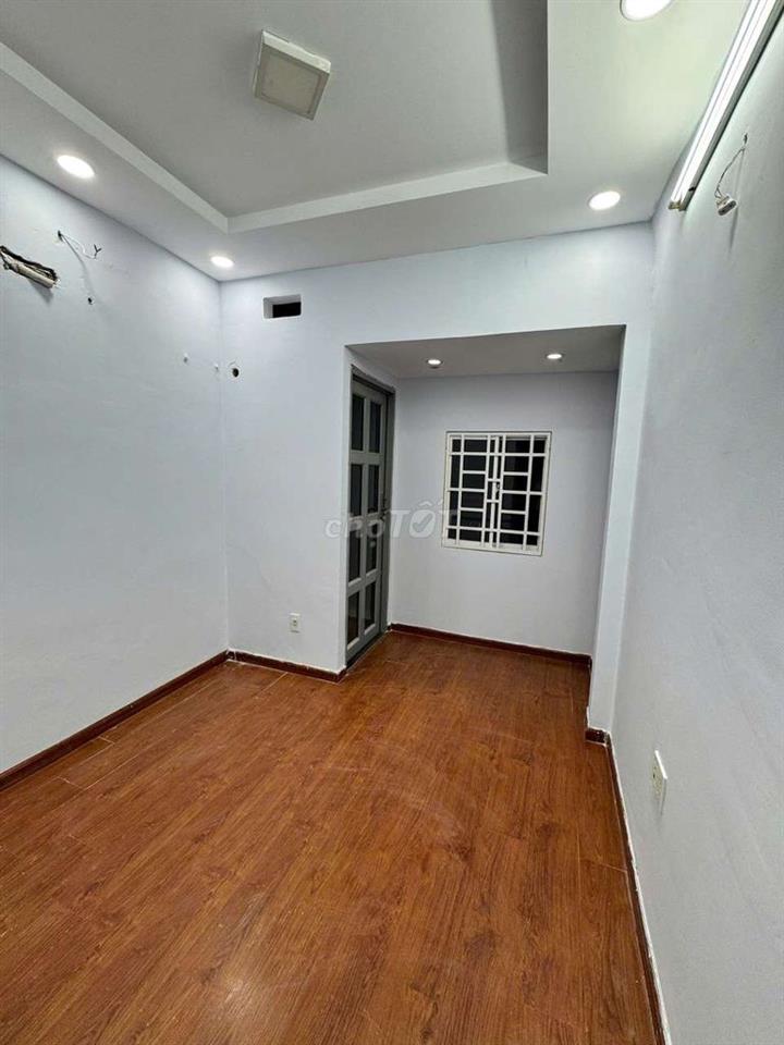 NHÀ 2 PHÒNG 