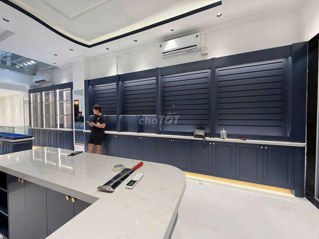 SANG HỢP ĐỒNG NHÀ MẶT TIỀN ĐƯỜNG CHỢ LỚN
