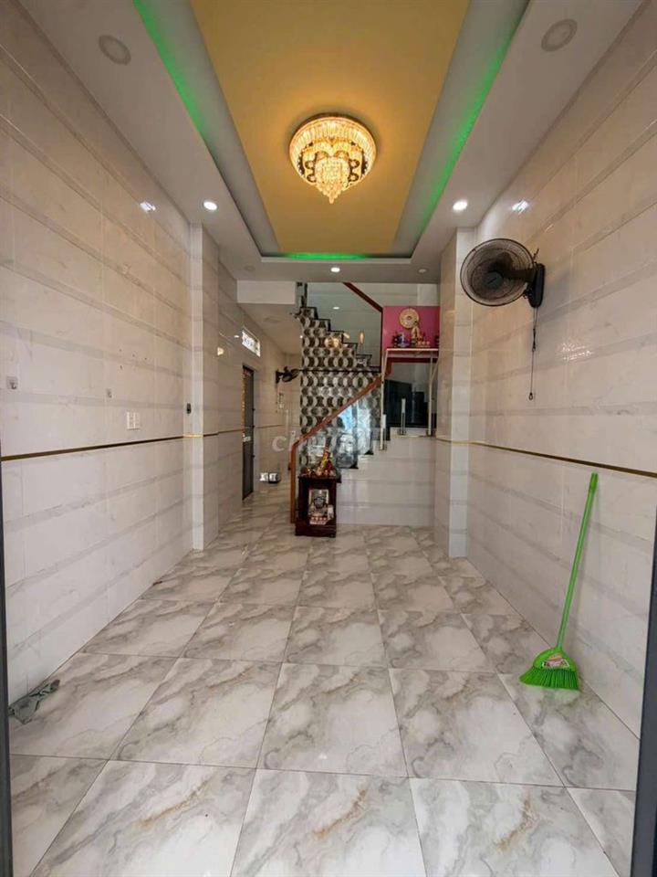 CĂN GÓC HẺM  BÌNH THỚI 