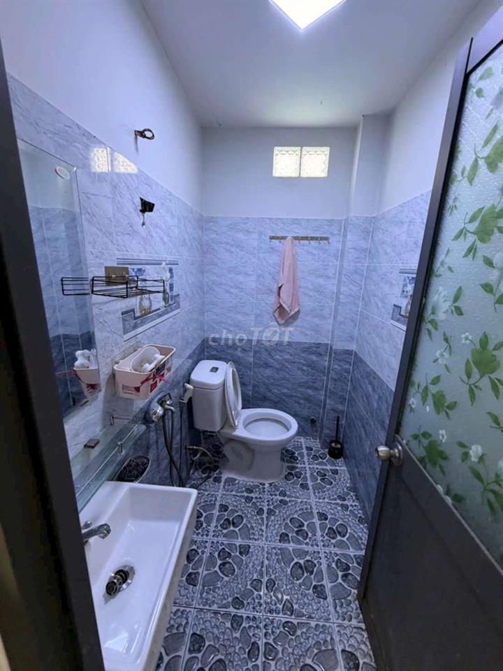 CĂN GÓC HẺM  BÌNH THỚI 