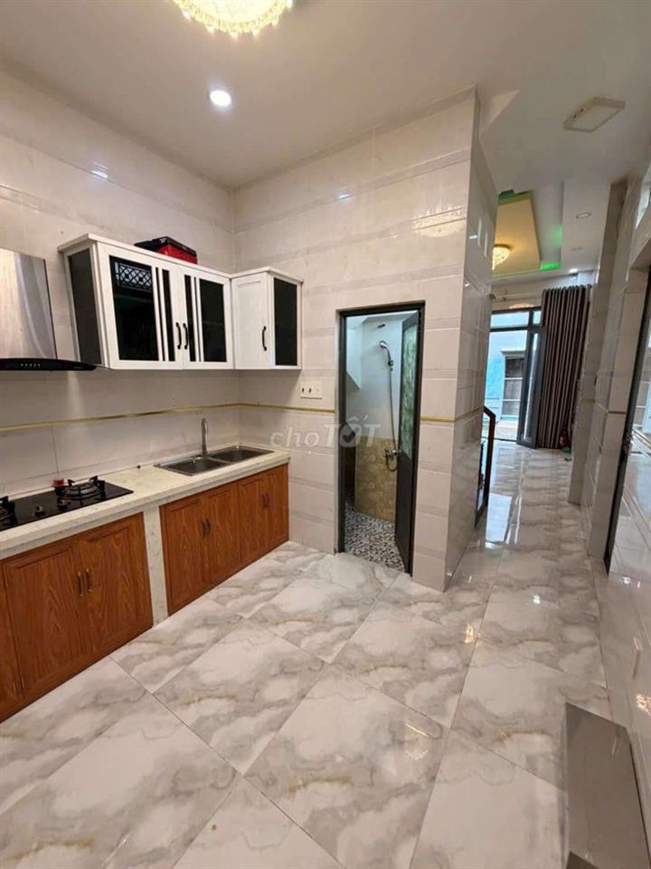 CĂN GÓC HẺM  BÌNH THỚI 
