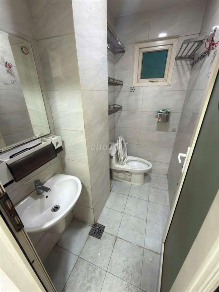 CHUNG CƯ XÓM CẢI NGUYỄN TRÃI
