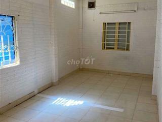 NHÀ 2 PHÒNG MÁY LẠNH 