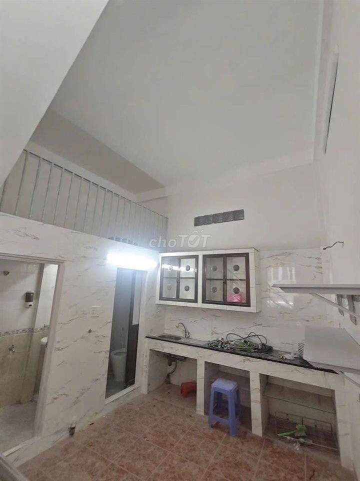 NHÀ 4 PHÒNG HẺM 4M MINH PHỤNG 