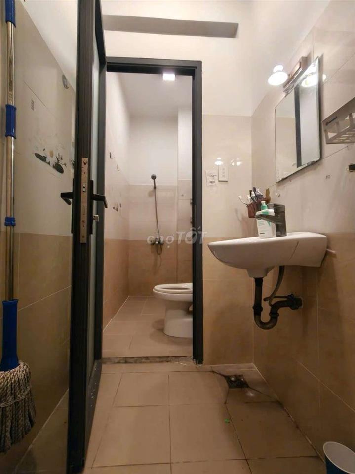 QUÁN CÀ PHÊ CĂN GÓC MẶT TIỀN ĐƯỜNG KHU TÊN LỬA