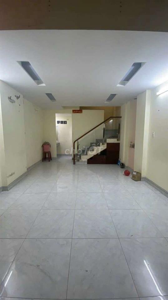 NHÀ 2 PHÒNG GẦN ĐẦM SEN 