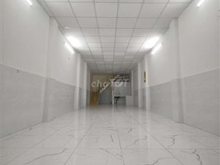 4 X 17M GẦN ĐẦM SEN 