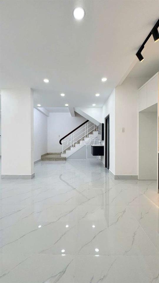 8 X 9M NHÀ MẶT TIỀN ĐƯỜNG CHỢ DA SÀ KHU TÊN LỬA