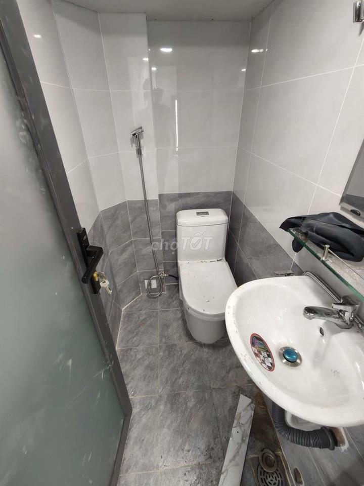 NHÀ MỚI 100% 2 PHÒNG 