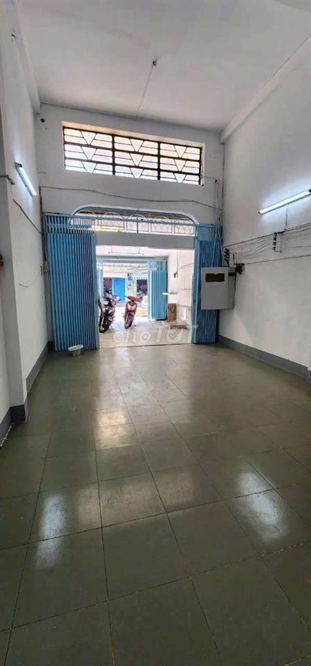 4,5 X 23M MẶT TIỀN ĐƯỜNG PHẠM VĂN CHÍ
