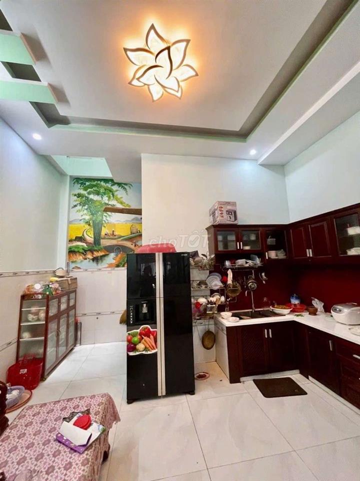 NHÀ 4 PHÒNG LÃNH BINH THĂNG 