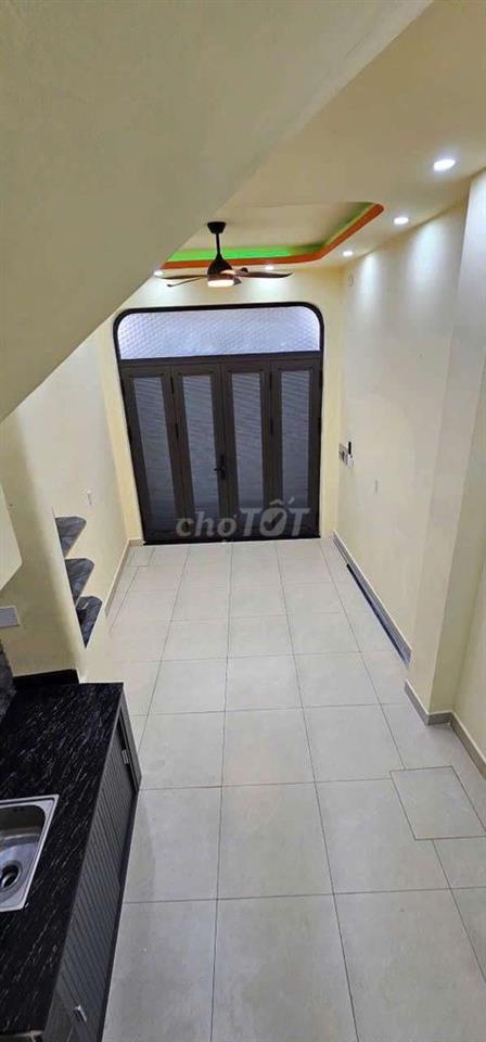 NHÀ 2 PHÒNG GẦN ĐẦM SEN 
